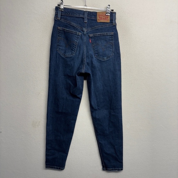 Levi Strauss High Waisted Mom Jean 25 Dark Wash - Picture 2 of 9